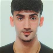 Profesor titulado en Primaria, imparte clases con total compromiso